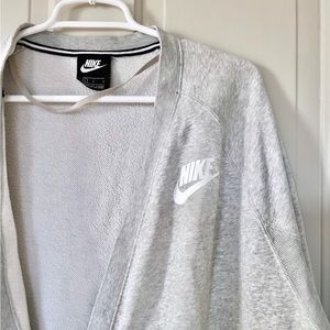 ✨Nike✨ sweatshirt cardigan